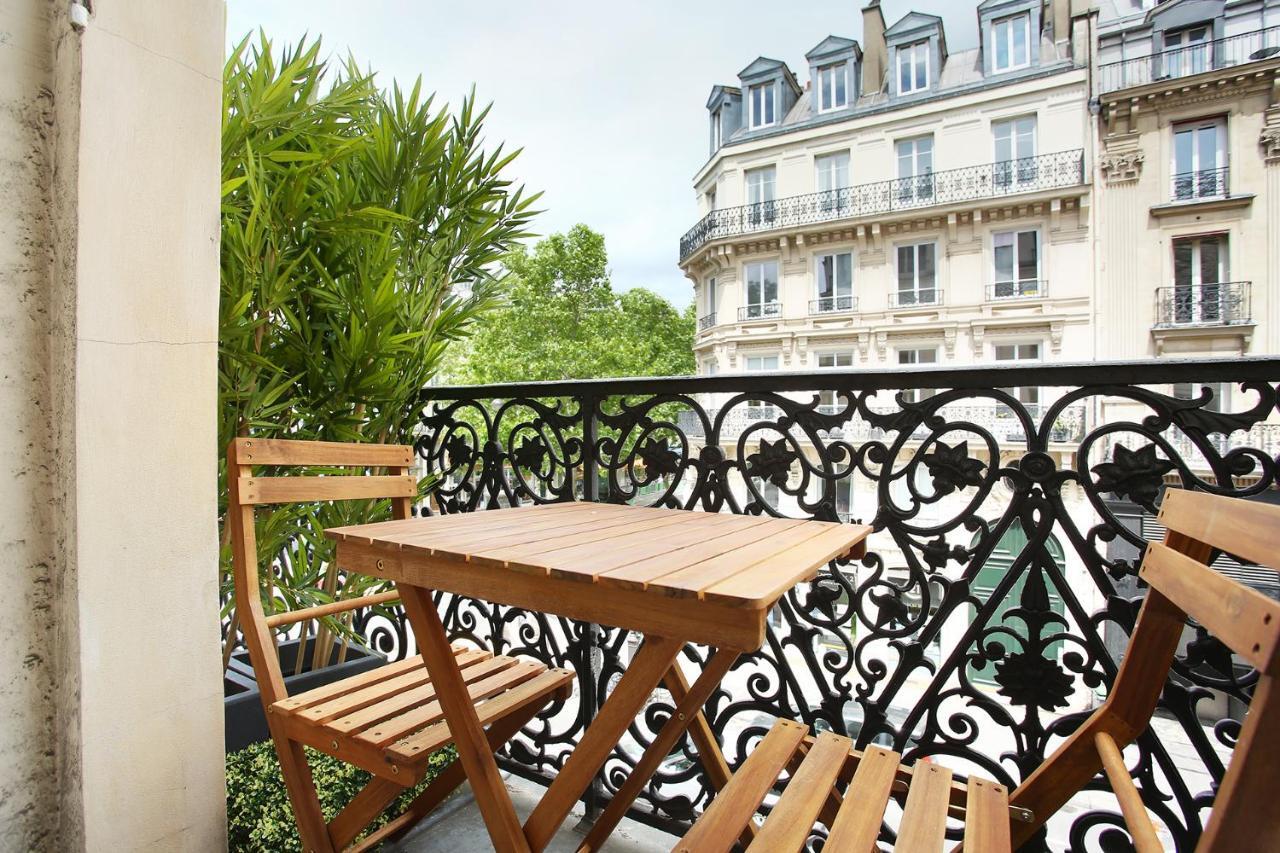 Center Of By Prestige Apartment Paris