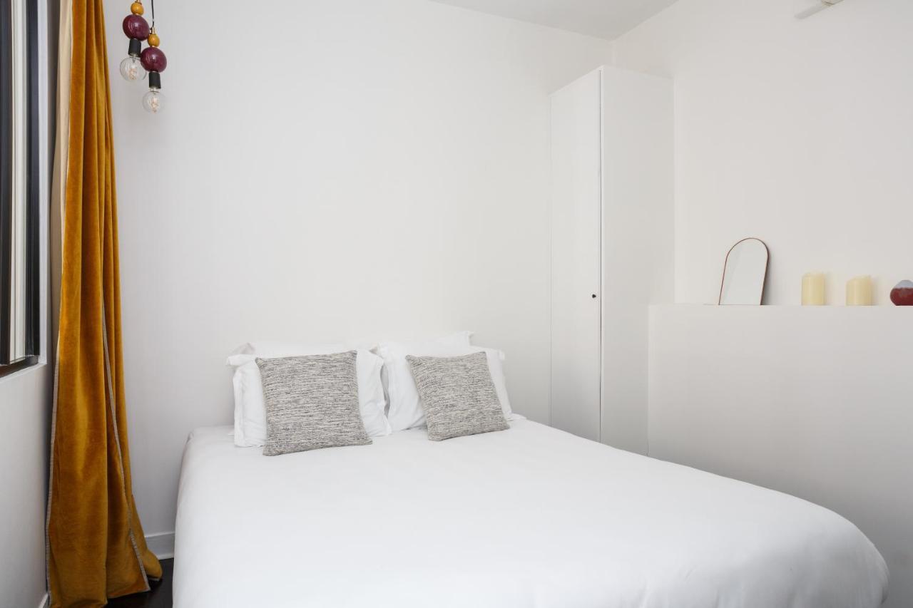 Habitat Parisien - Ponthieu Champs Elysees * Paris