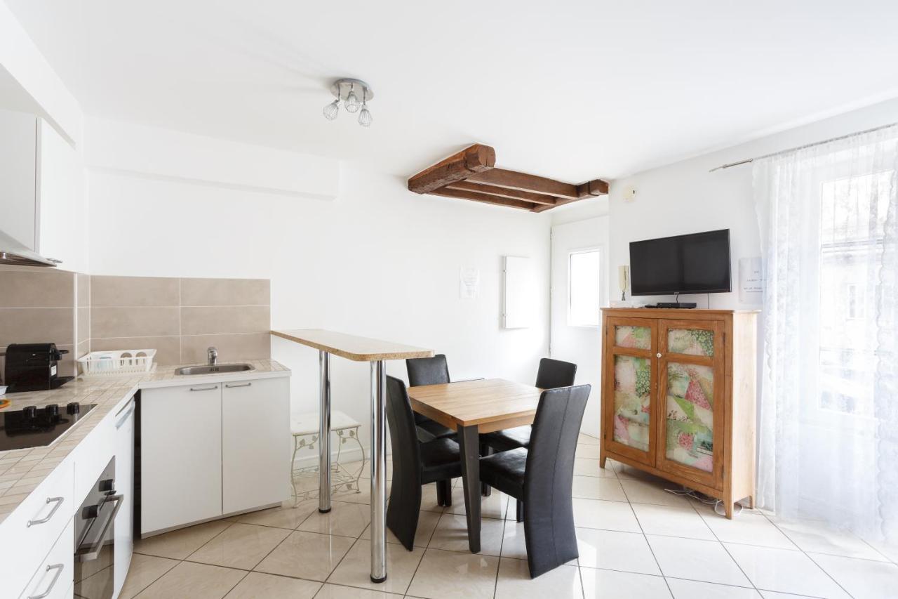Top House Av Ternes Appartement *