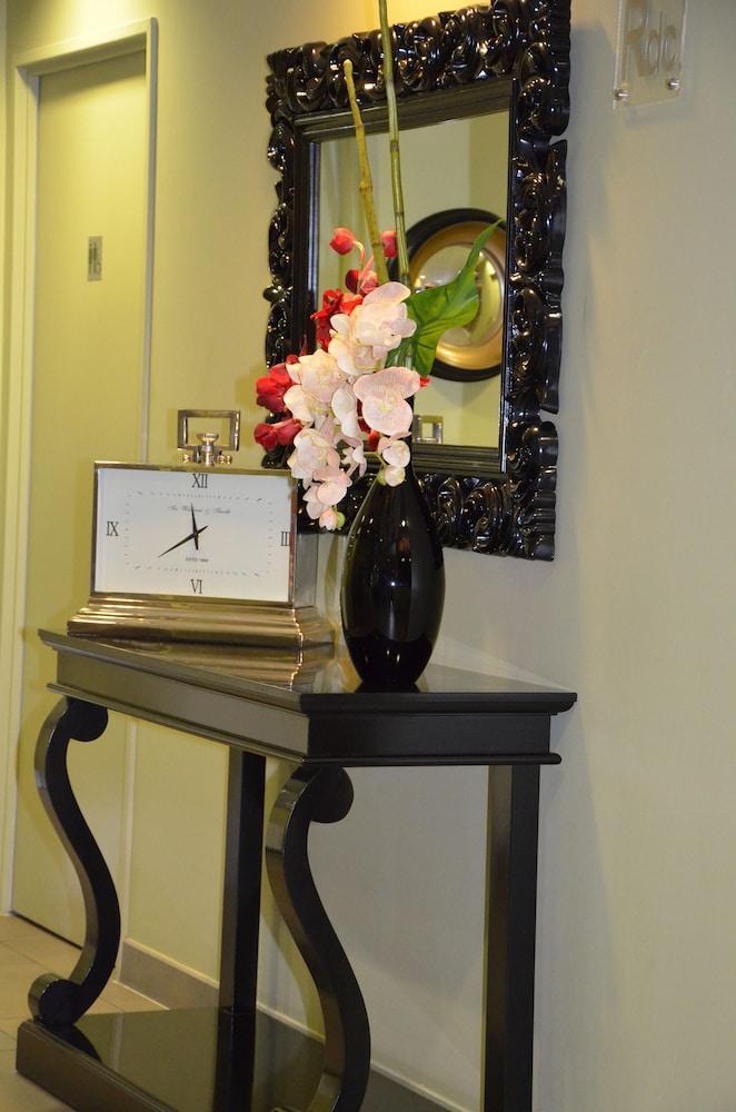 Hotel Capitaine Paoli 2*