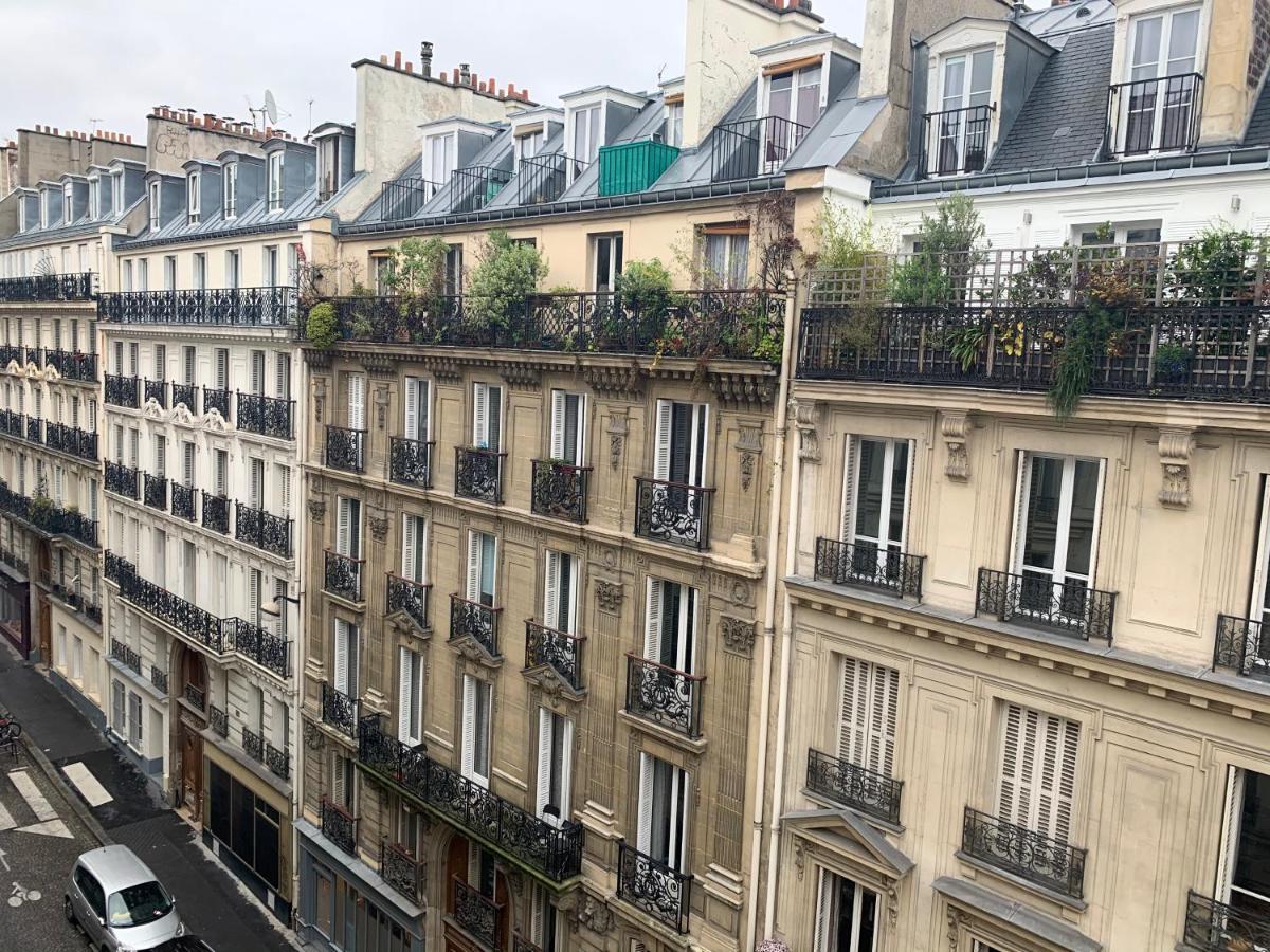 Hotel Ibis Styles Cadet Lafayette Paris