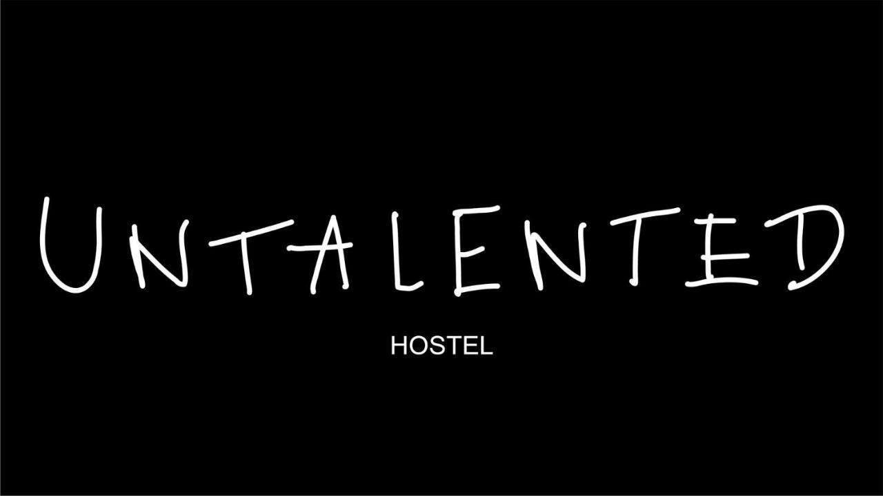 Untalented Hotel - Villette Hotel