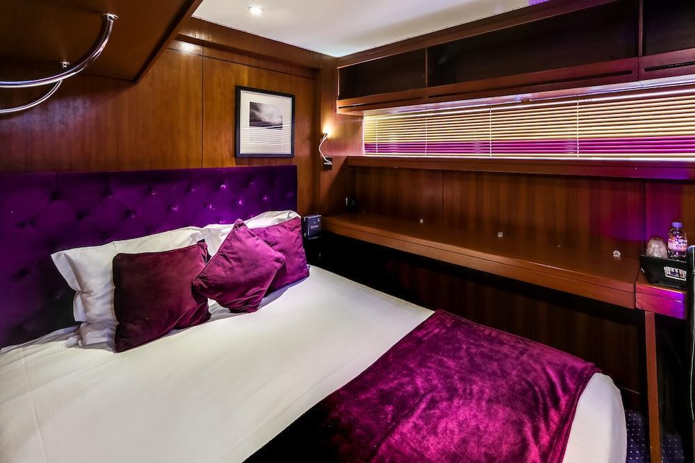 Vip Yacht & Hotel 2*