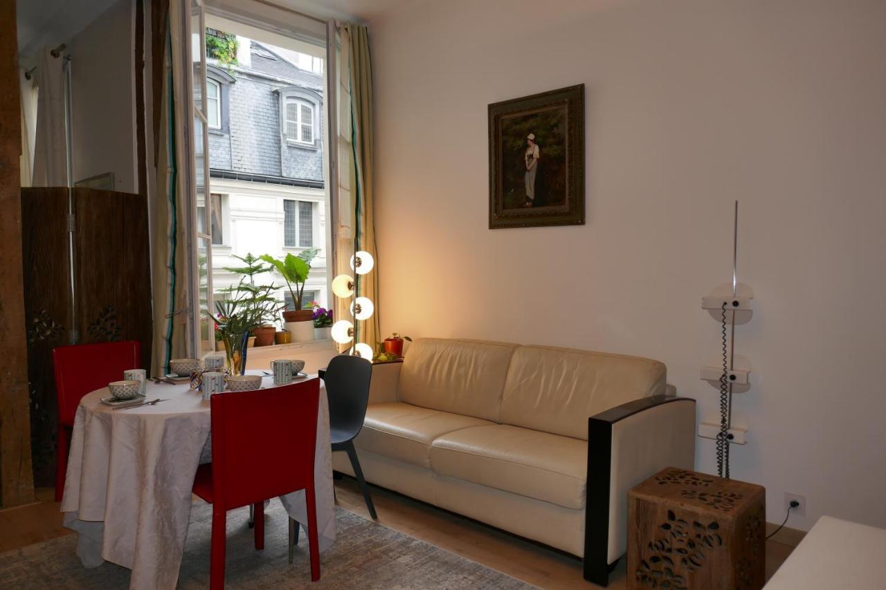 Apartment Near Louvre, Paris