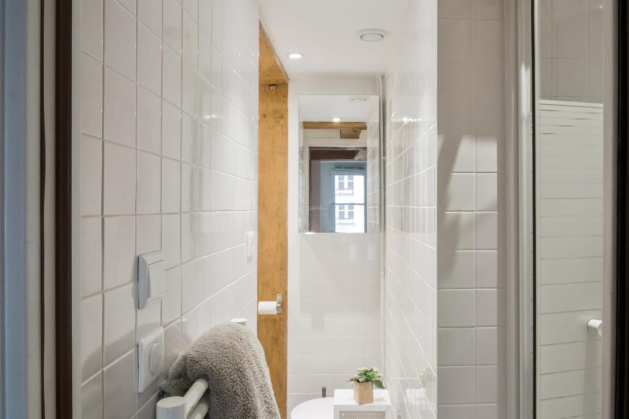 Apartment Calm And Atypical Studio Close To Quartier Latin In - Welkeys