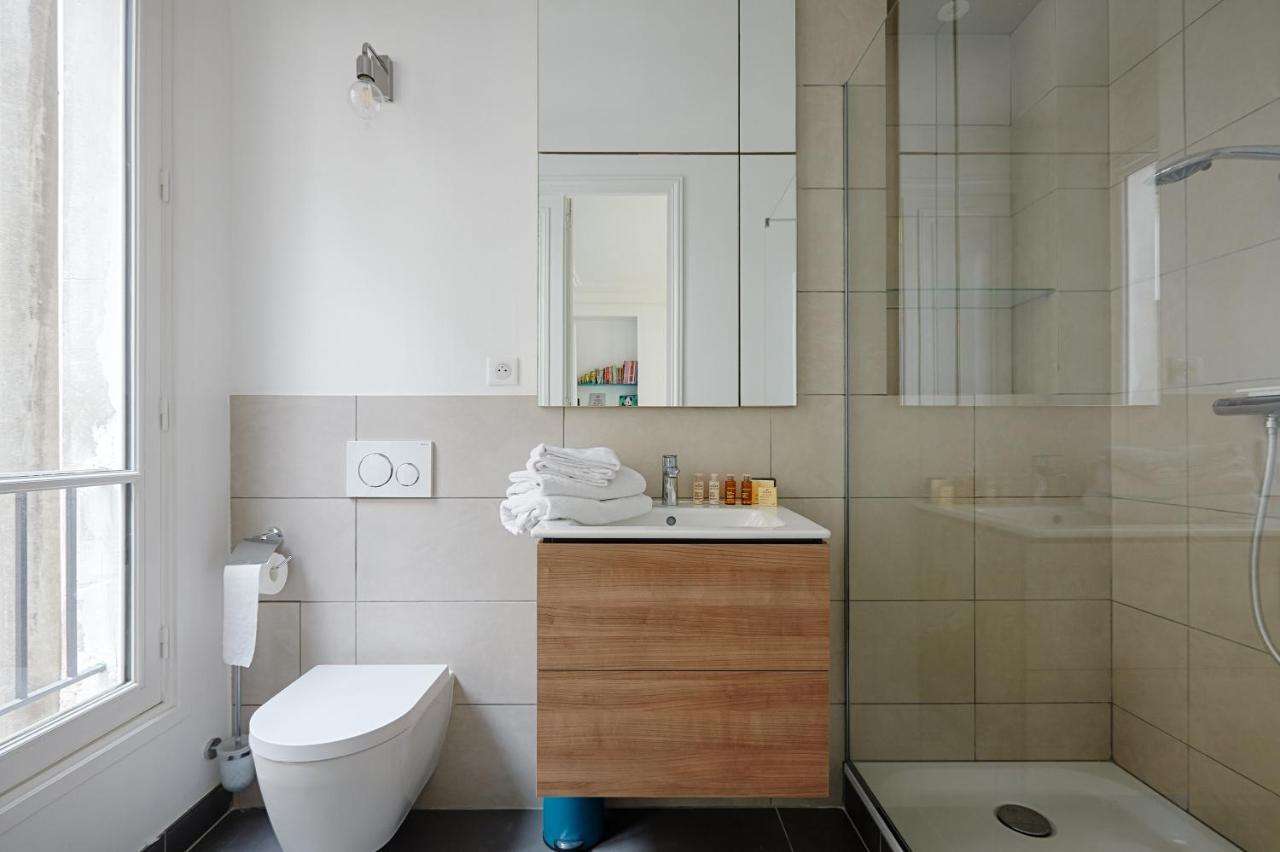 Veeve - Emerald Exuberance Apartment Paris