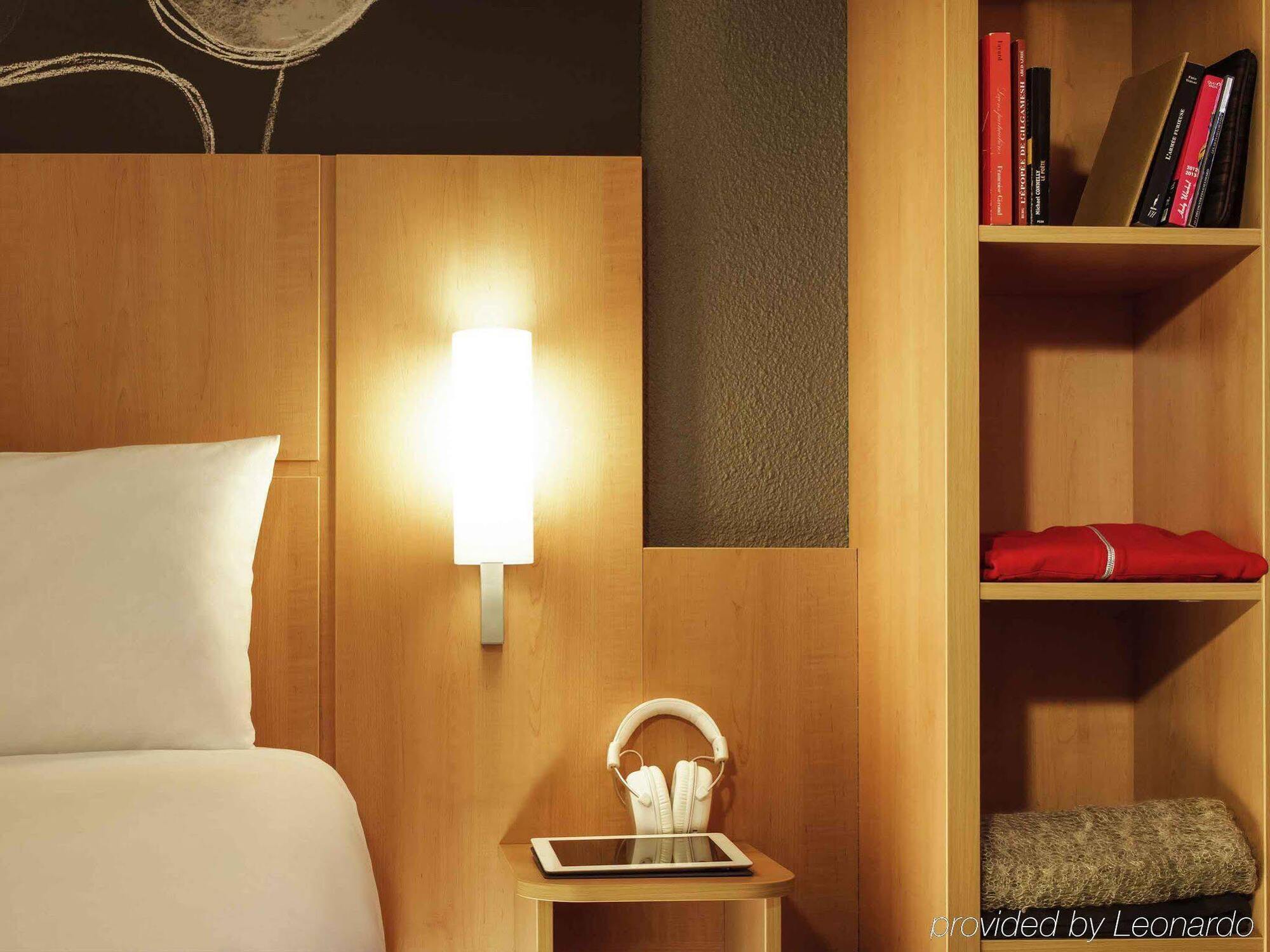 Hotel Ibis Gare De Lyon Ledru Rollin Paris