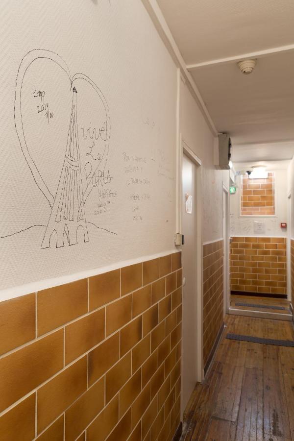 Untalented Hotel - Villette