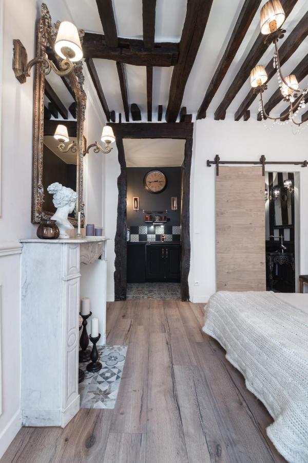 Metro Louisblanc Aparthotel