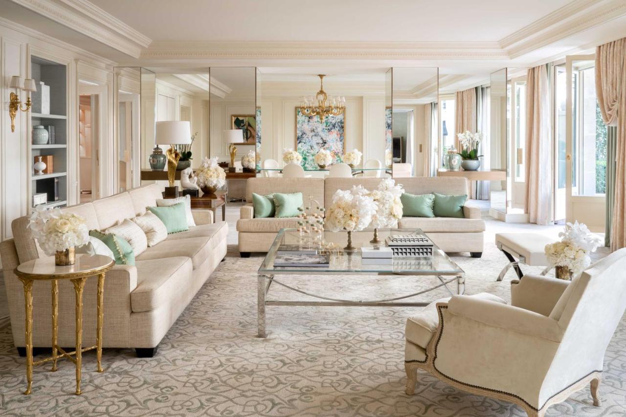 Four Seasons George V Hotel 5*