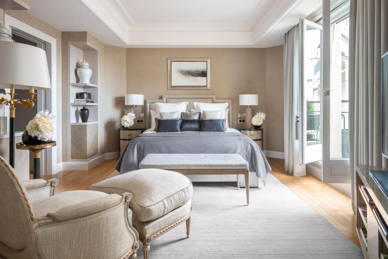 Four Seasons George V 5* Paris
