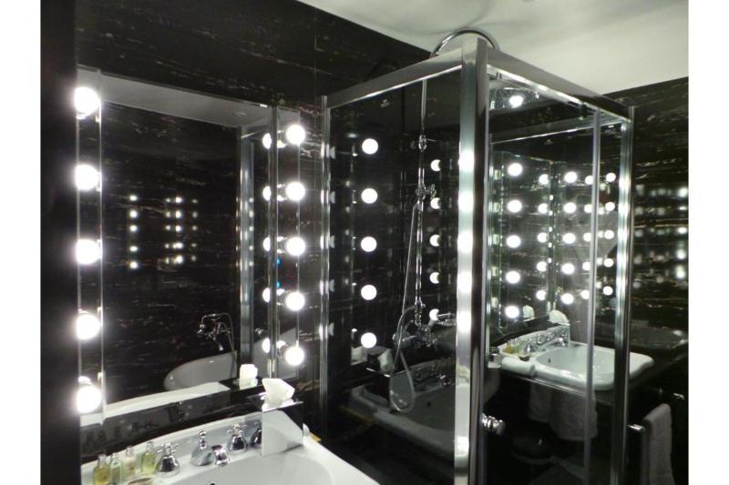 Hotel Seven 4*