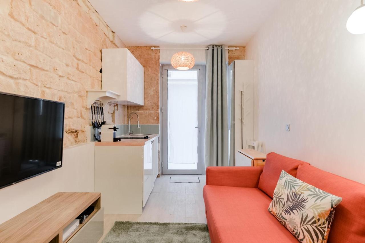 Near Le Moulin Rouge&montmartre Appartement
