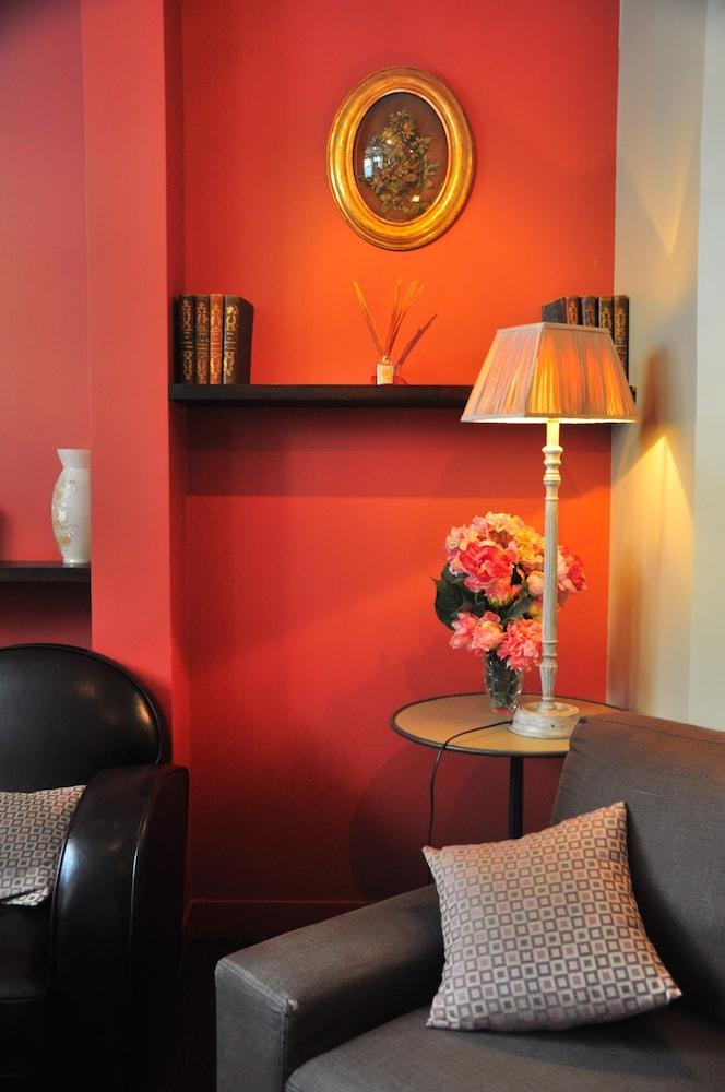 De Sevres Hotel 3*