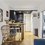 Invalides - Champs De Mars City Apartment