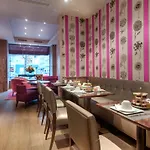 Hotel Massena