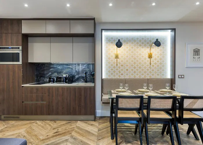 New Luxury Flat - Central Area