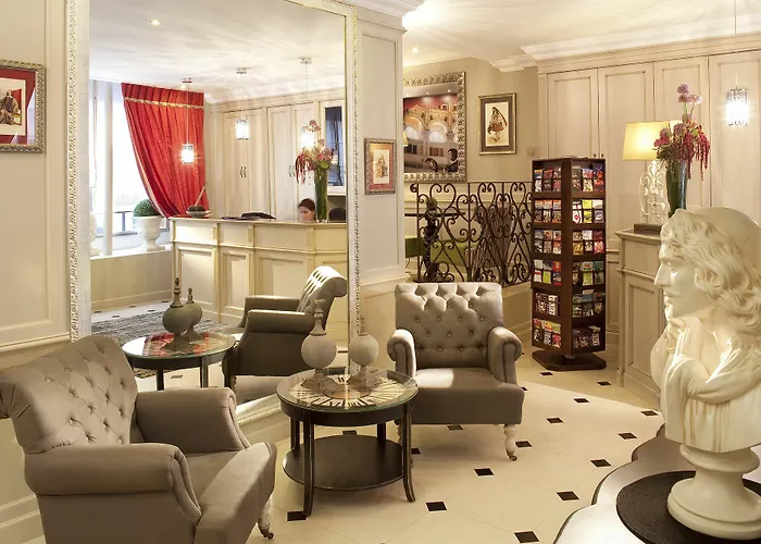 Hotel Des Comedies