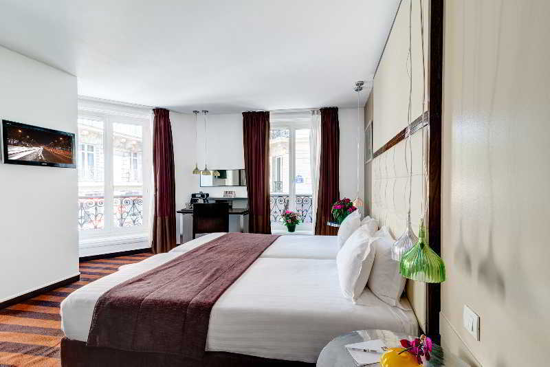 Augustin - Astotel Paris