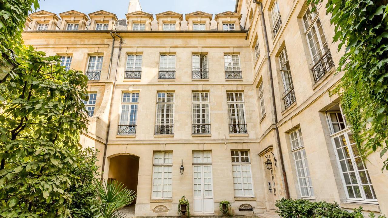 Merveil - Luxury - Marais - Archives I *