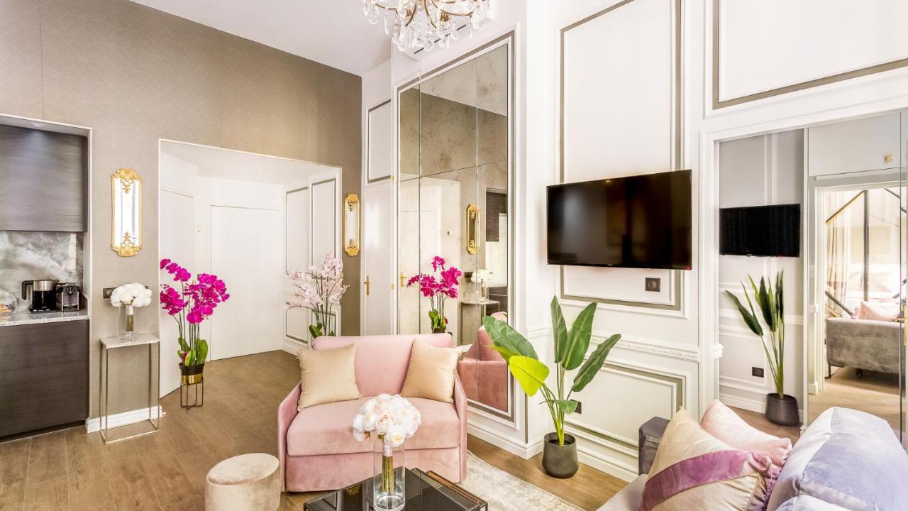 Merveil - Luxury - Marais - Archives I Apartment Paris