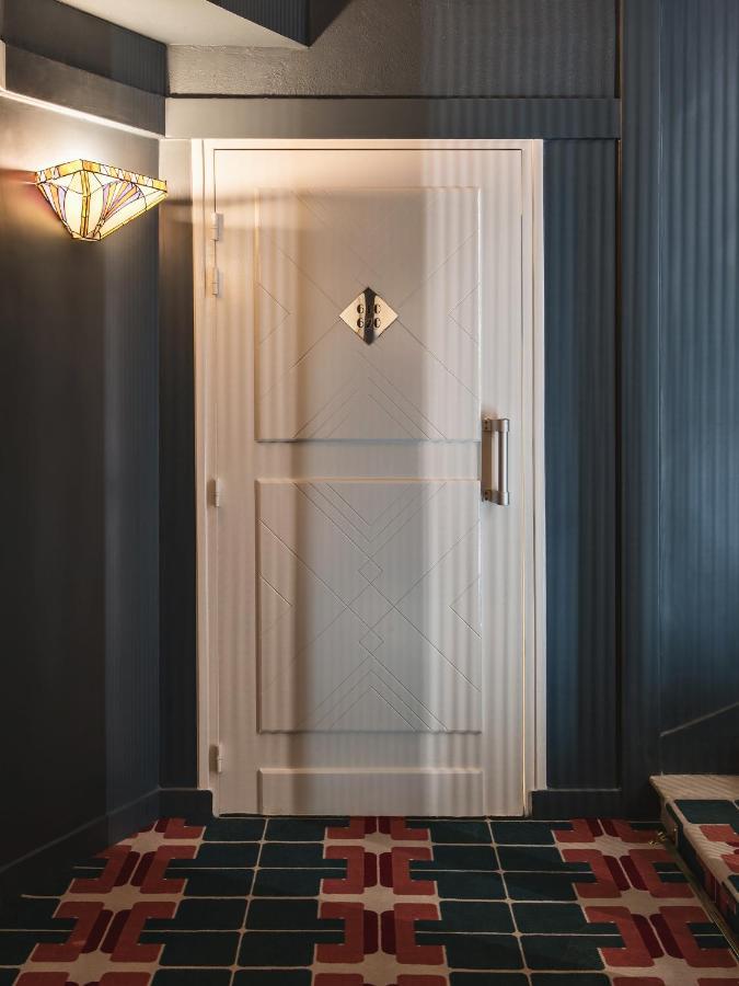 Western Mercedes Hotel Paris