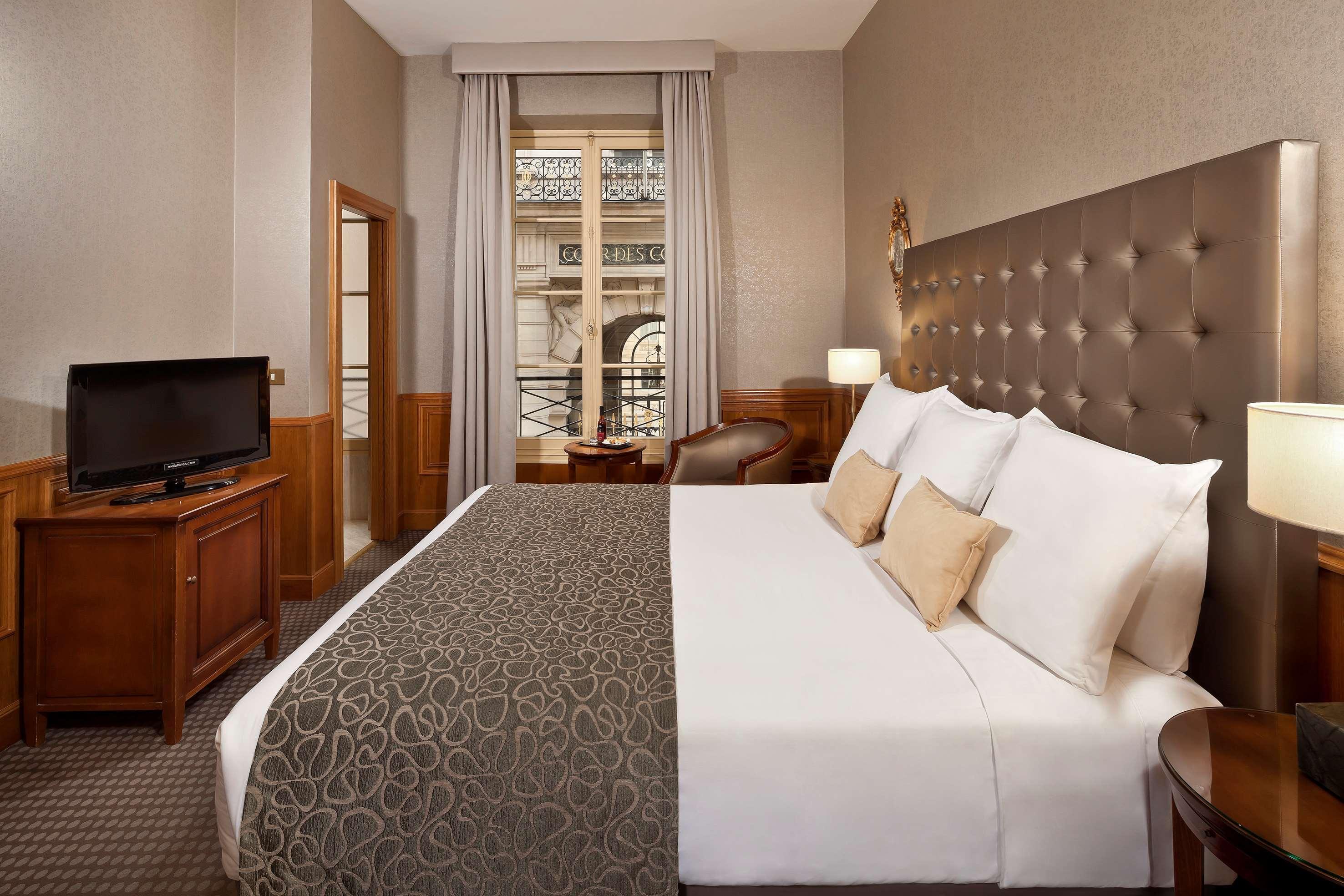 Melia Vendome Hotel 4*