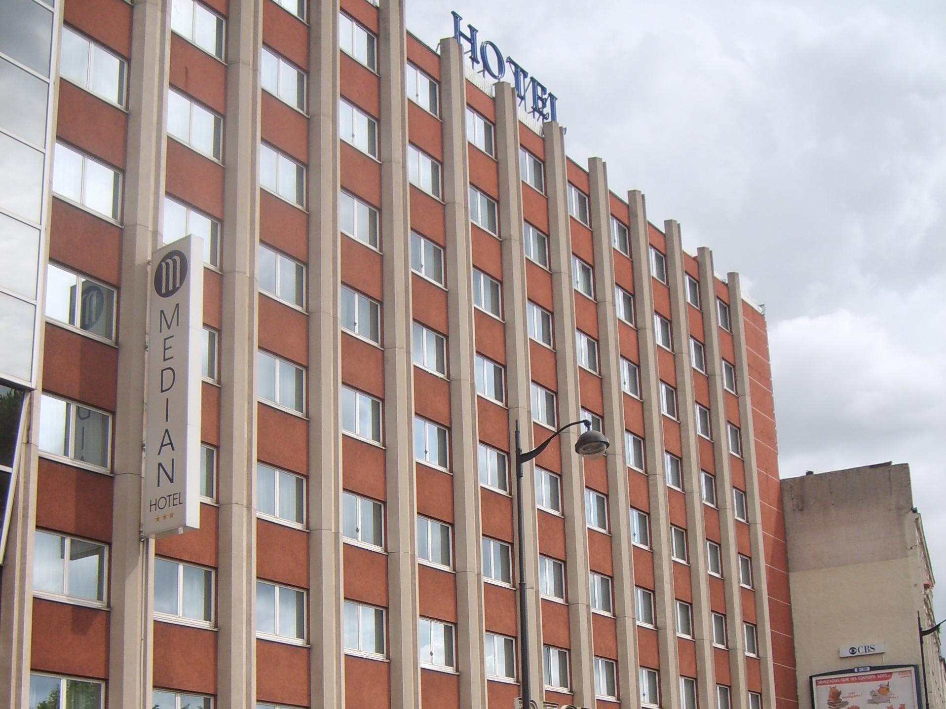 Hotel Median Congres Paris