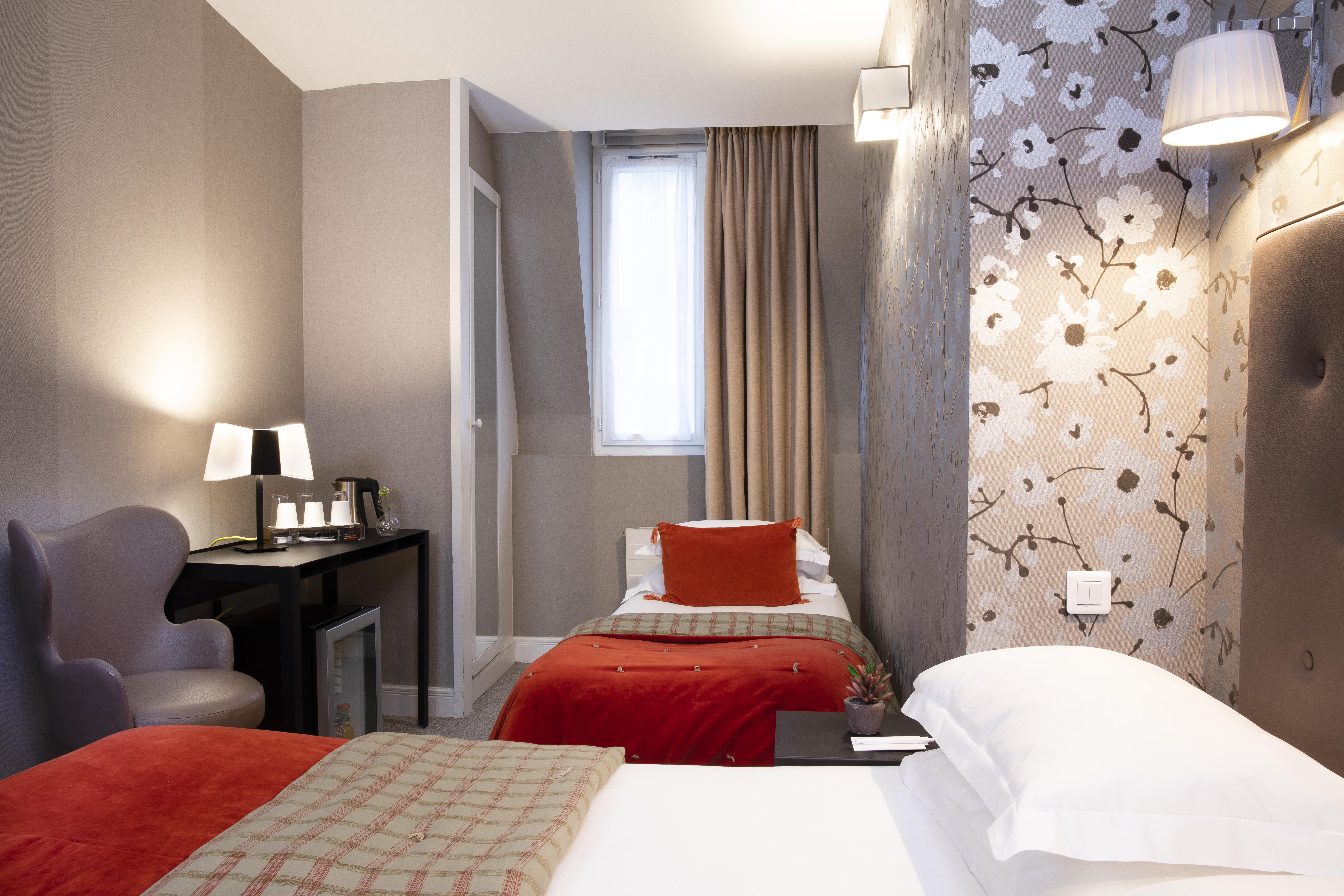 Hotel Plaza Etoile Paris