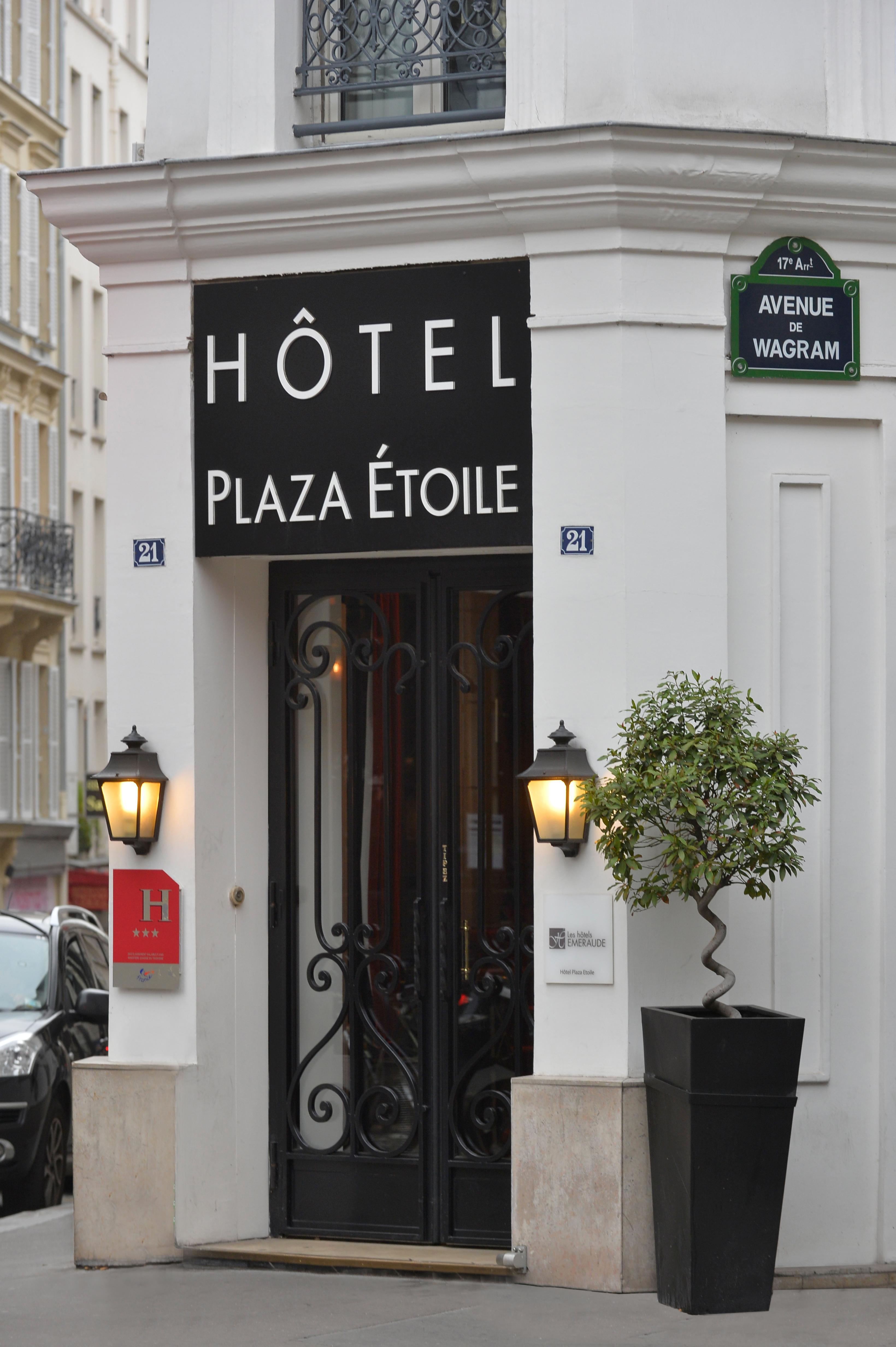 Plaza Etoile Hotel 3*
