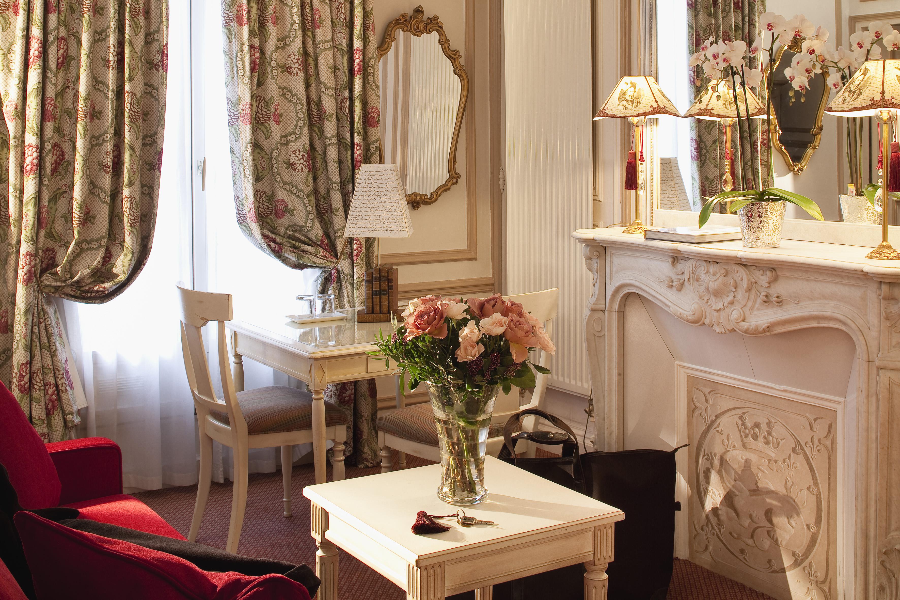 Hotel Résidence Henri Iv 4*