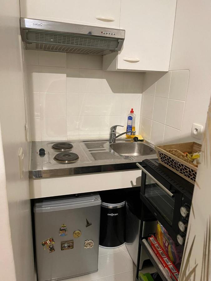 Location Studio Apartment