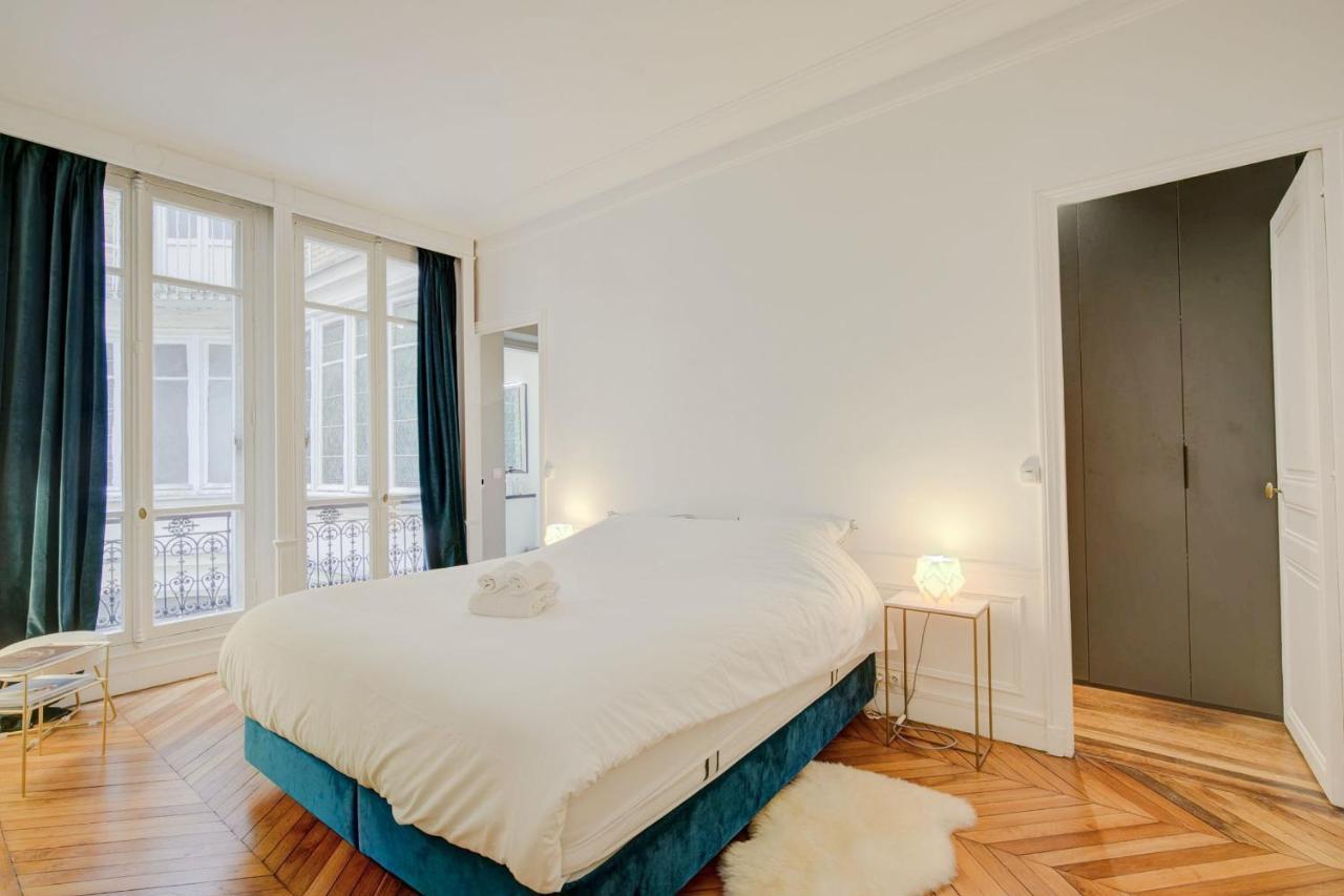 Le Parisien Chic Et Contemporain Appartement