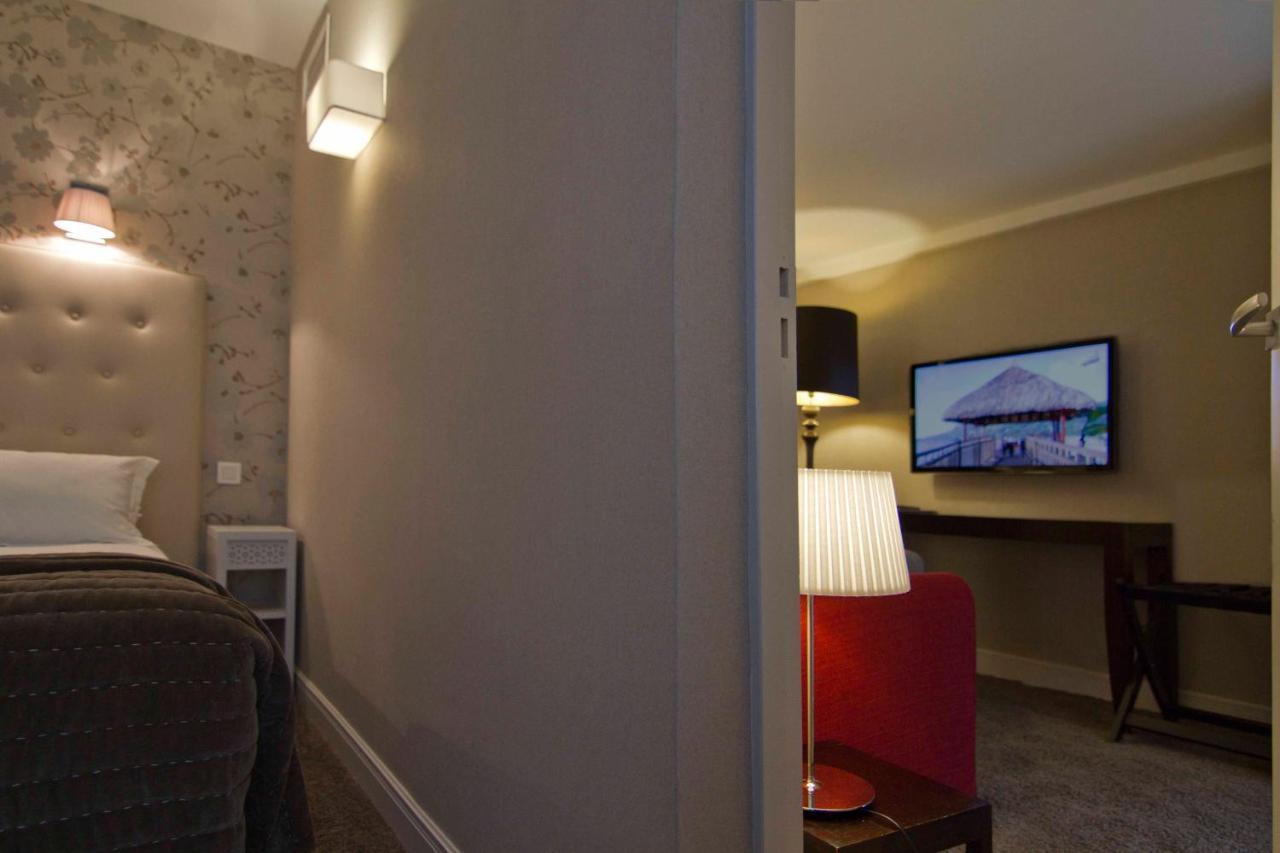 Hotel Plaza Etoile