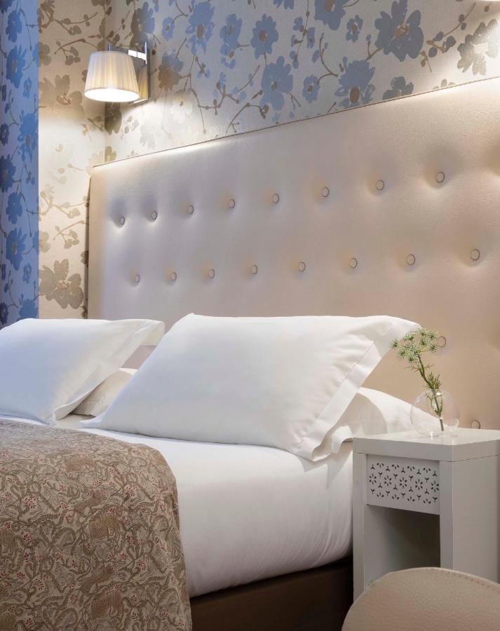 Hotel Plaza Etoile Paris
