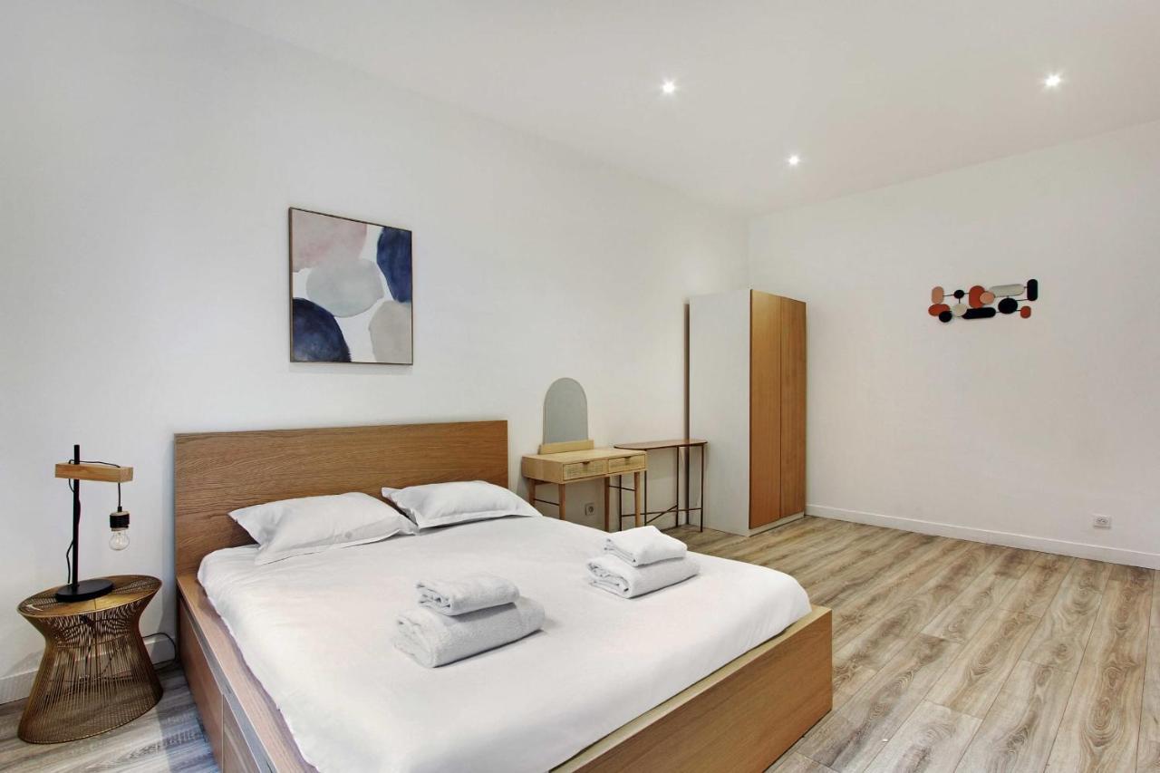 Charming - Buttes Chaumont 10p3br Appartement *