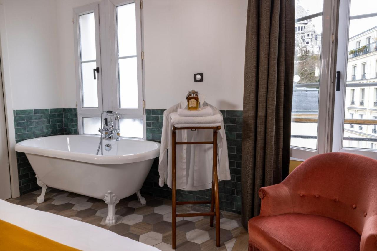 Le Village Montmartre By Hiphophostels Hostel Paris