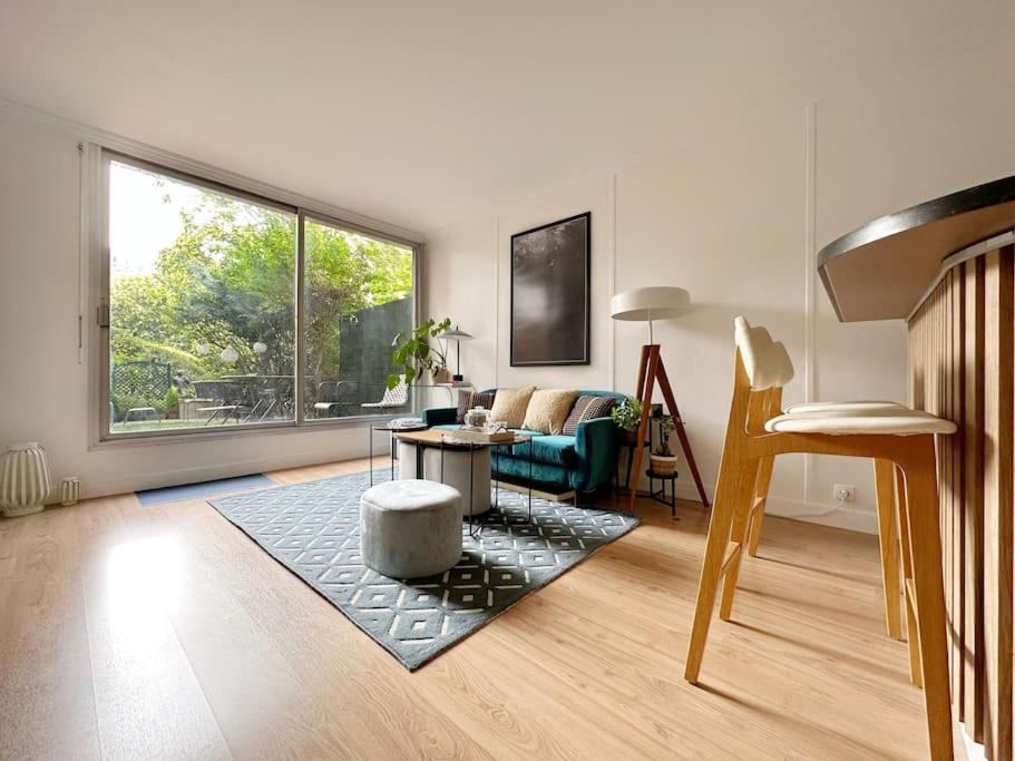 Secret Garden Etoile Apartment *
