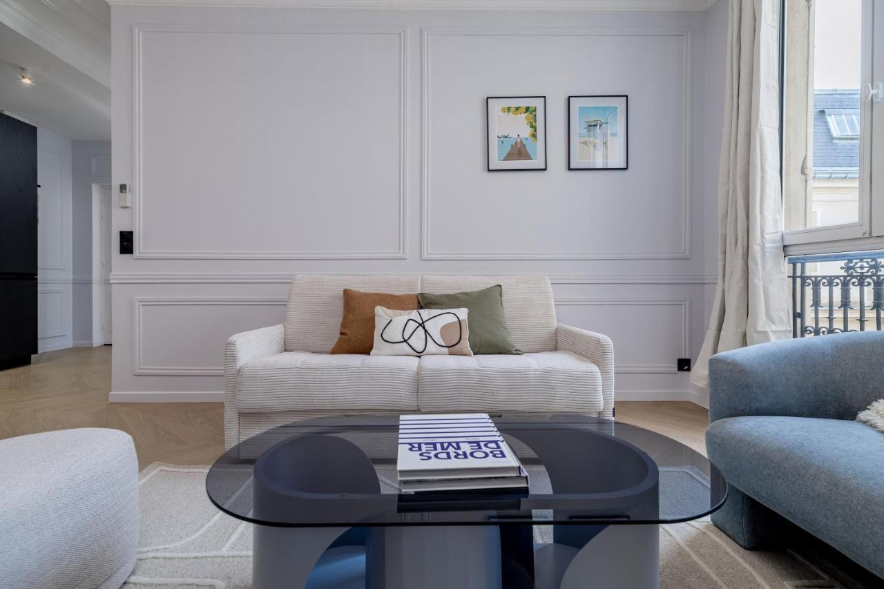 Poetic - Champs Elysees Apartment *