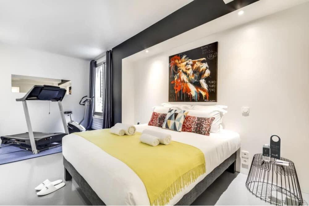 Apartment Modern And Huge 3bd For 10 Guests In Le Marais! Paris