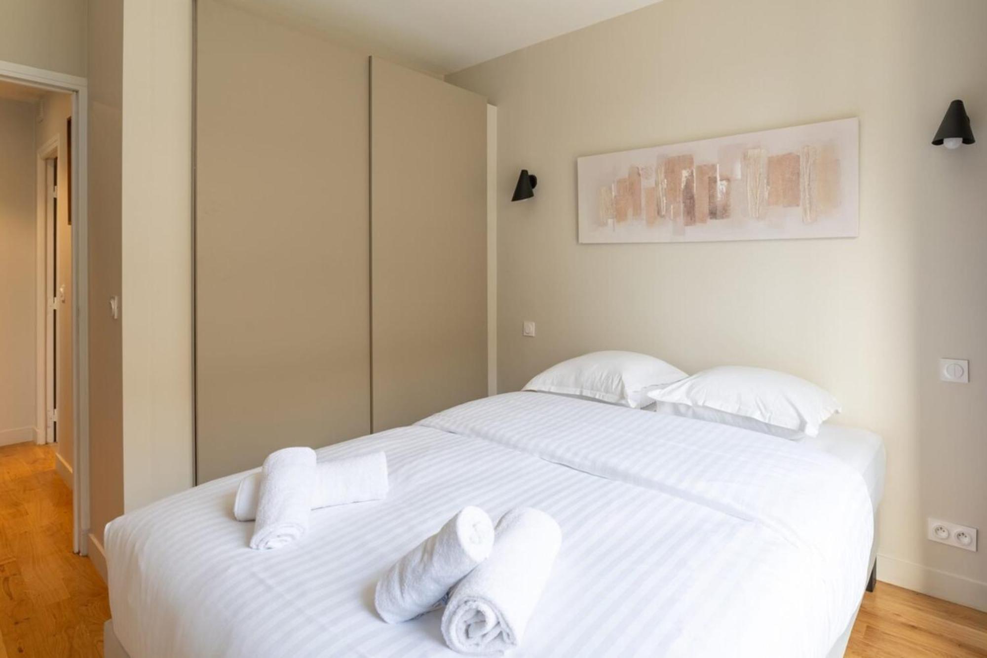Beautiful & Modern 1bd Flat Near Montmartre Apartment Paris