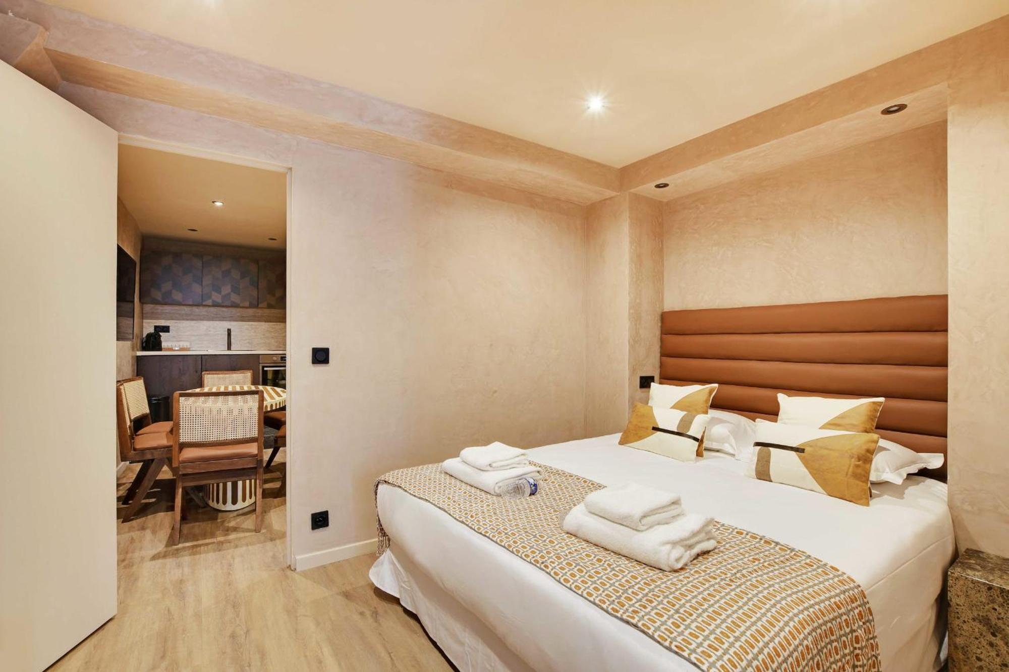 Amazing Caire Montorgueil Apartment Paris