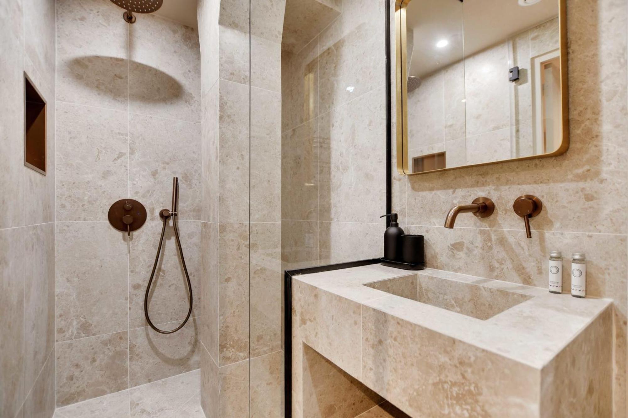 Apartment Amazing Caire Montorgueil Paris