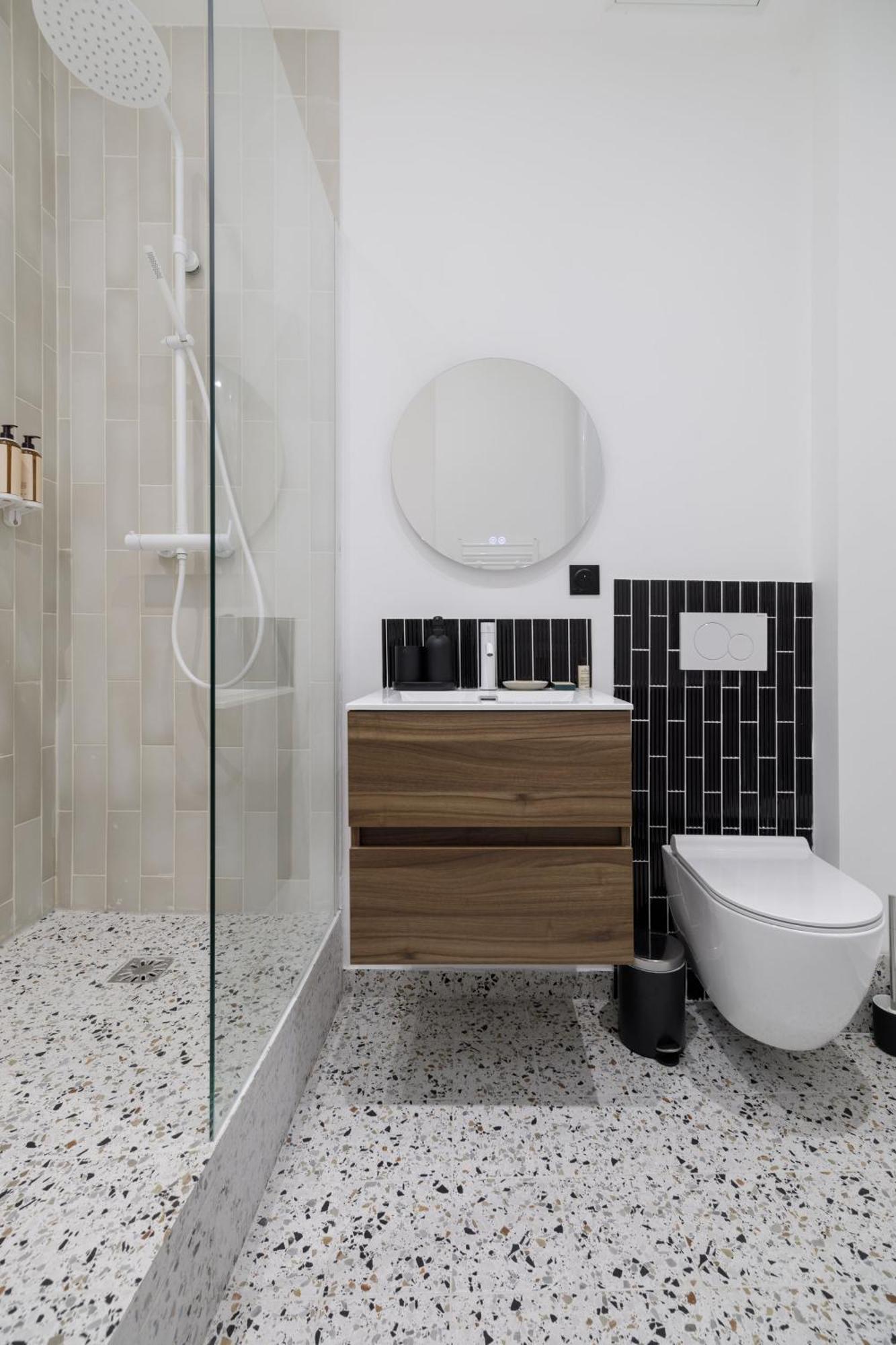 Poetic - Champs Elysees Apartment Paris