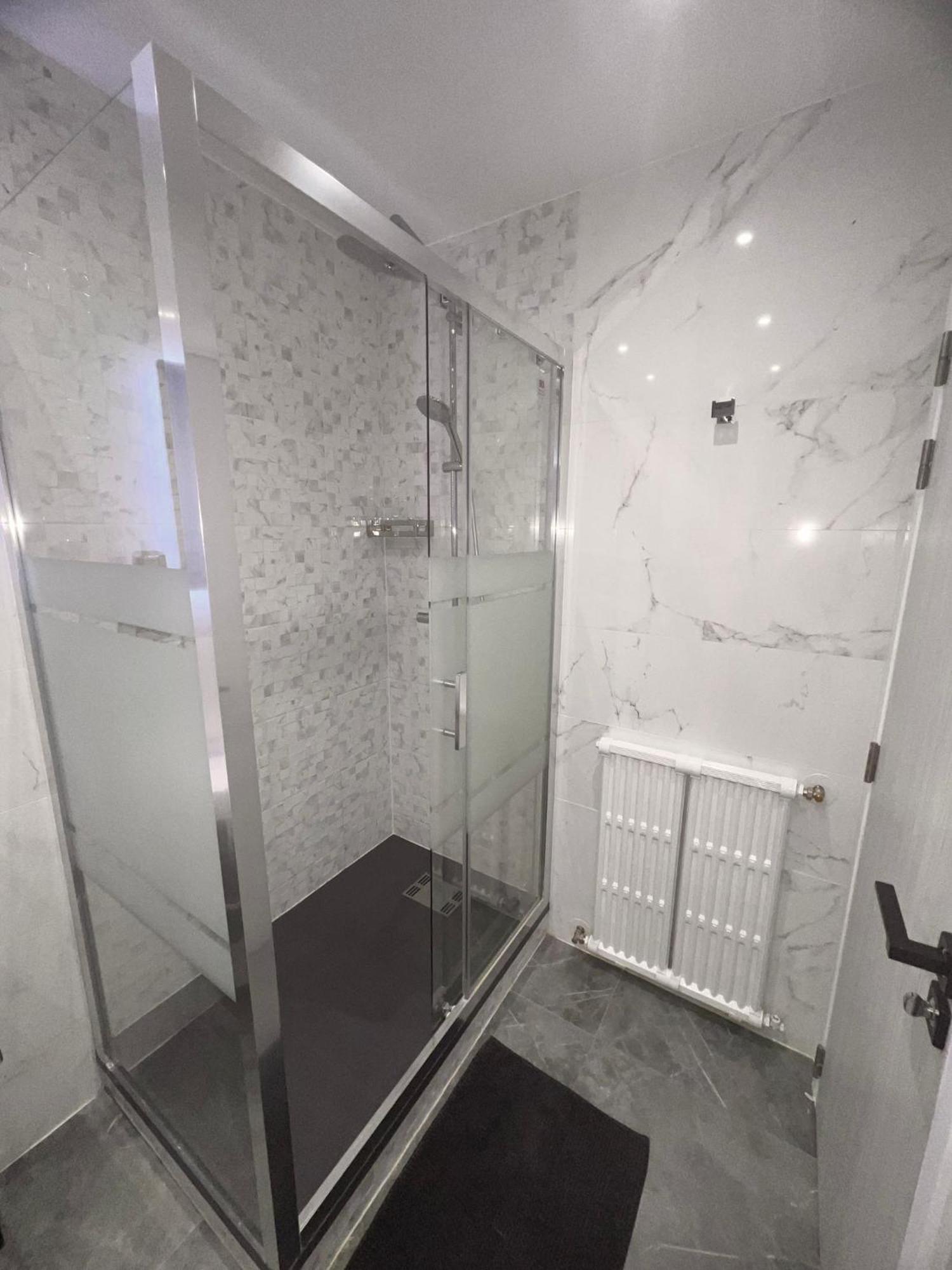 Cosy Champs-elysees - Hala Apartment Paris