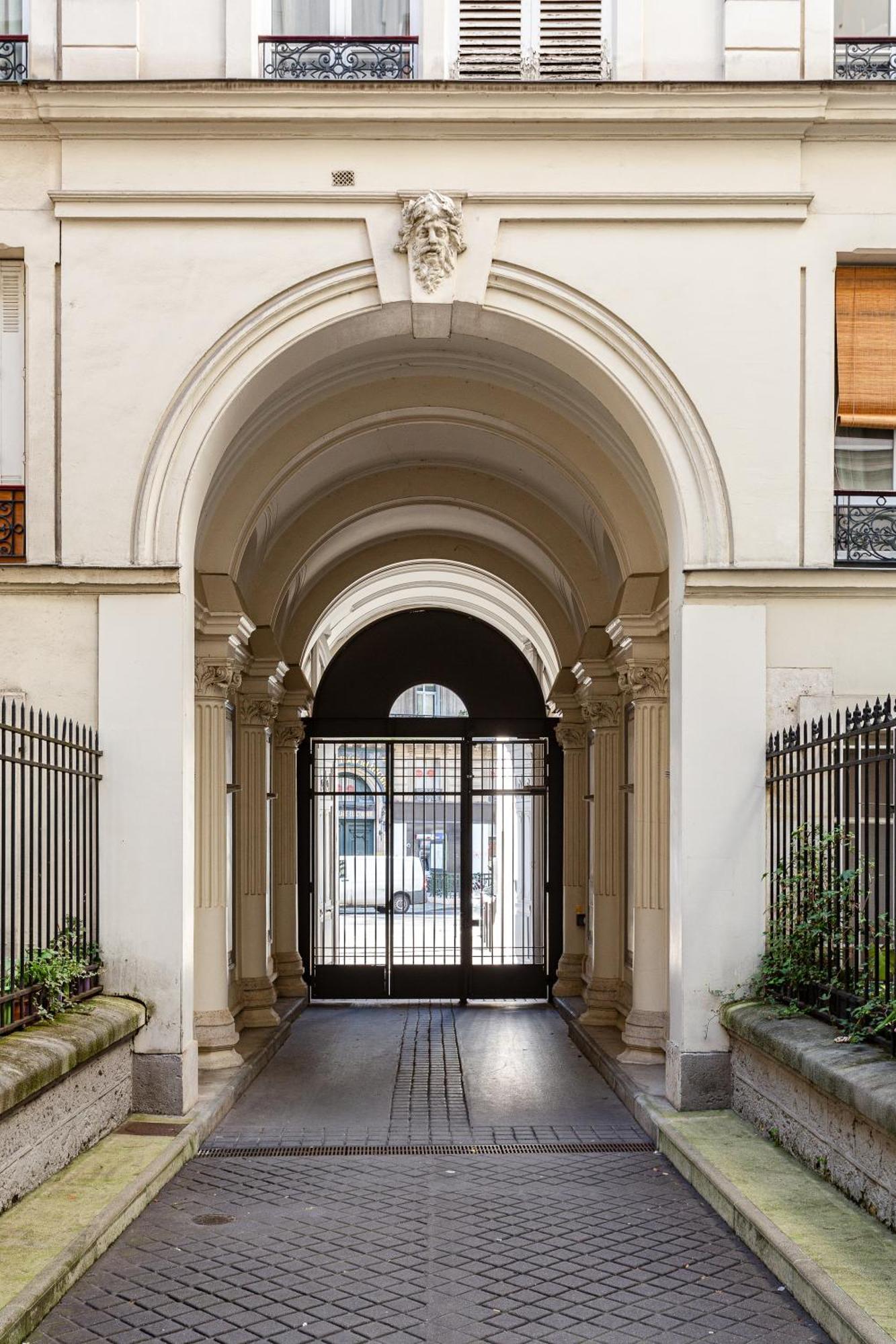 Appartement Calme Et Accueillant Metro Charonne
