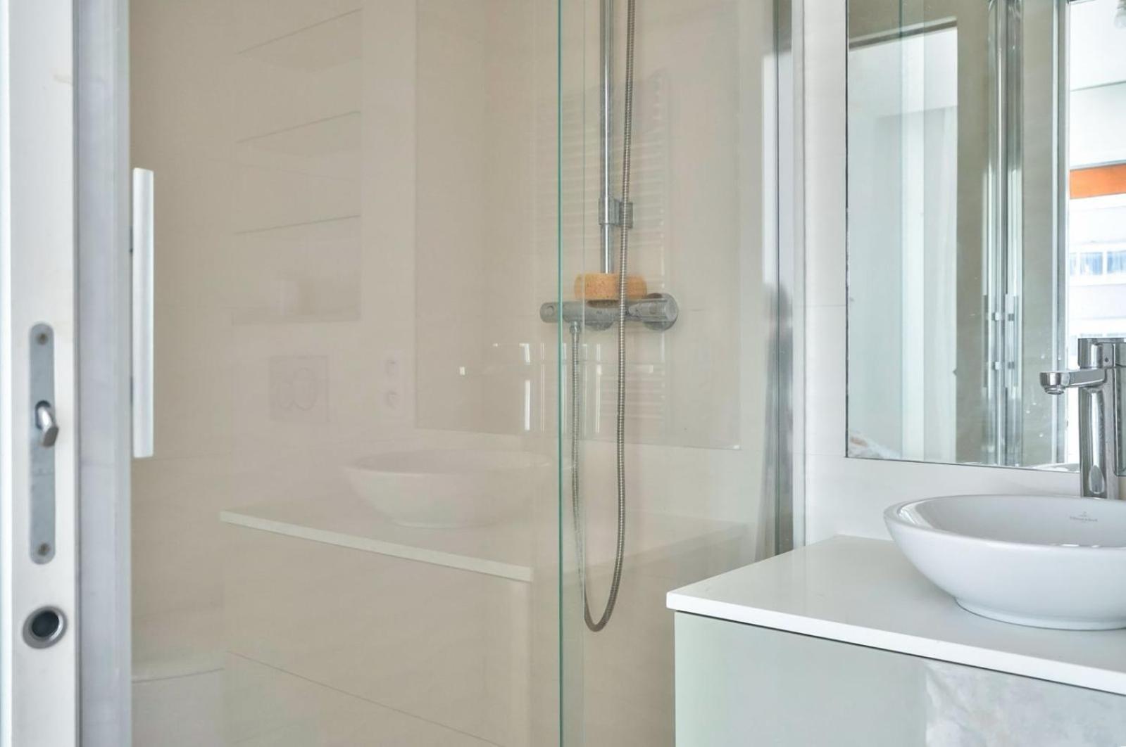 Magnifique 80 M2 Face Tour Eiffel Appartement Paris