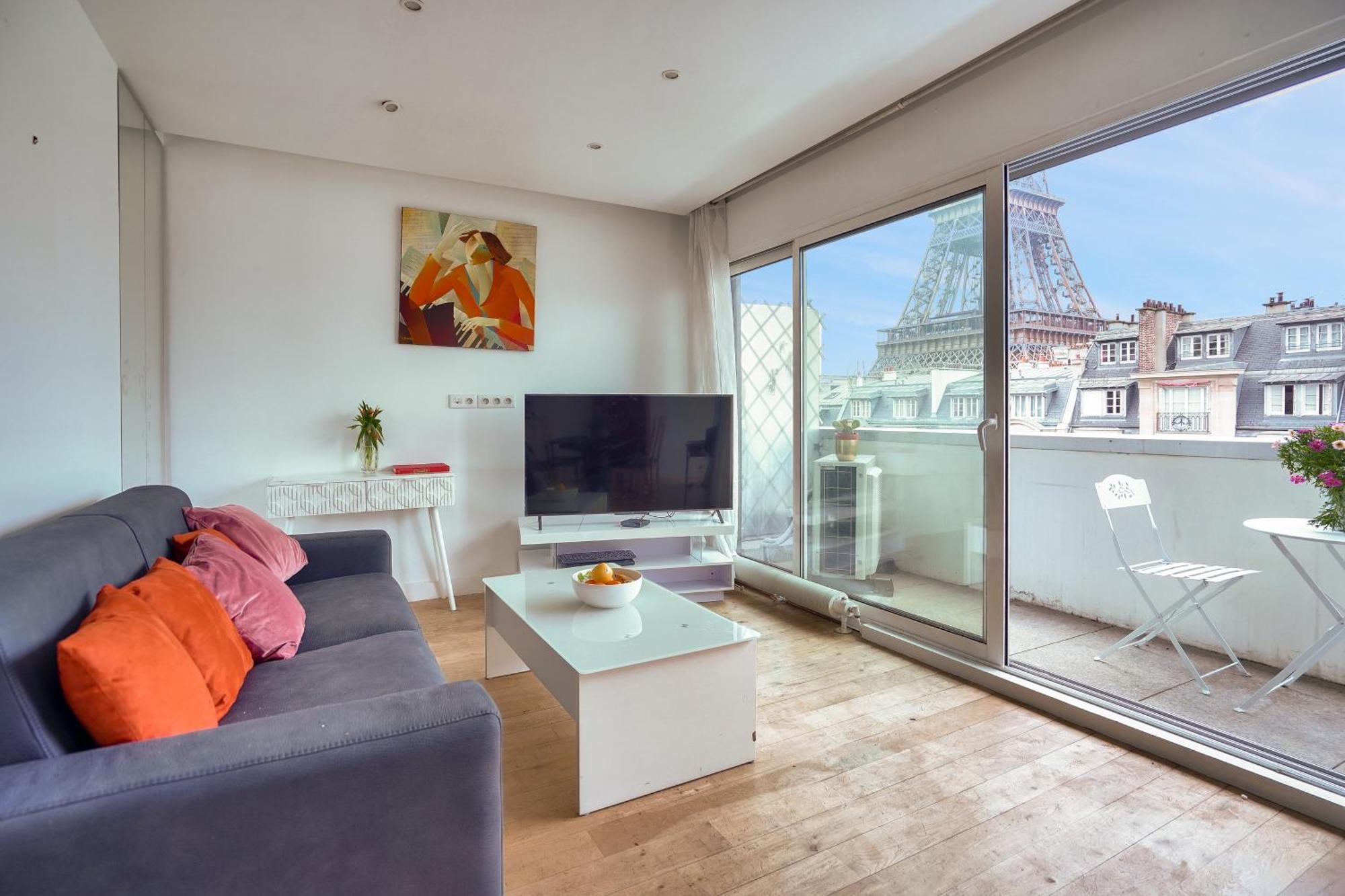 Magnifique 80 M2 Face Tour Eiffel Appartement Paris