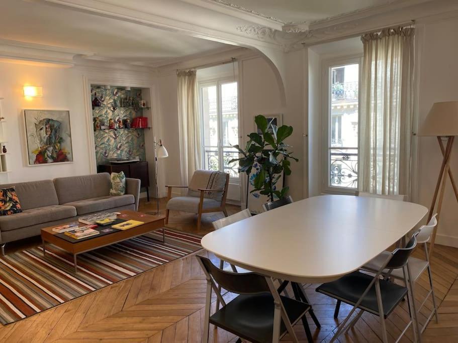 West Livingtrendy Area Spacious 2br Opera Montmartre Appartement