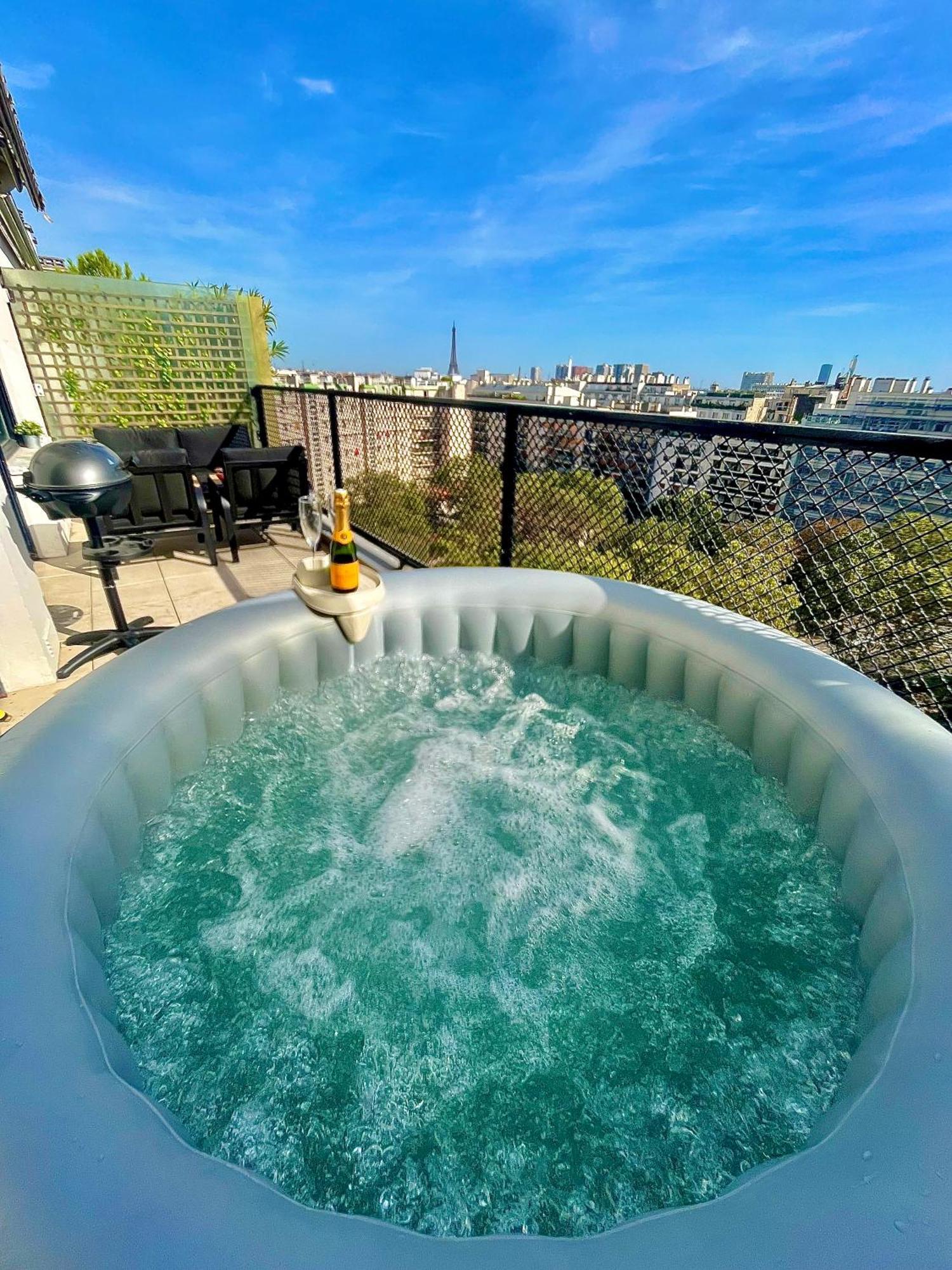 Rooftop Eiffel Tower - Full Ac Paris